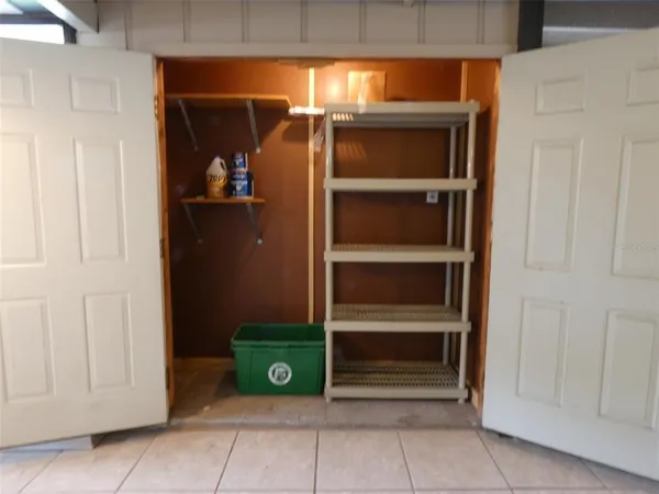 $199,000 | 7933 Pine Drive, Unit 37, Temple Terrace, FL 33637