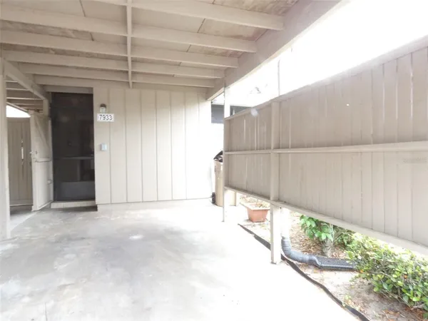 $199,000 | 7933 Pine Drive, Unit 37, Temple Terrace, FL 33637