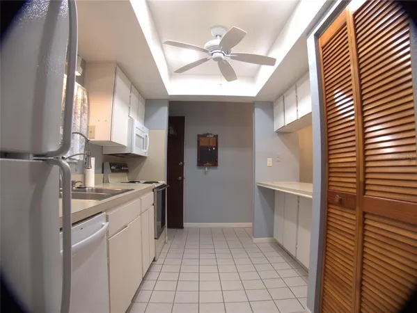 $199,000 | 7933 Pine Drive, Unit 37, Temple Terrace, FL 33637