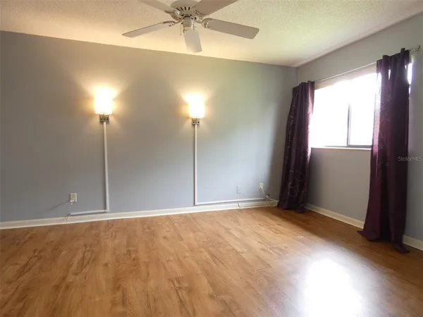 $199,000 | 7933 Pine Drive, Unit 37, Temple Terrace, FL 33637