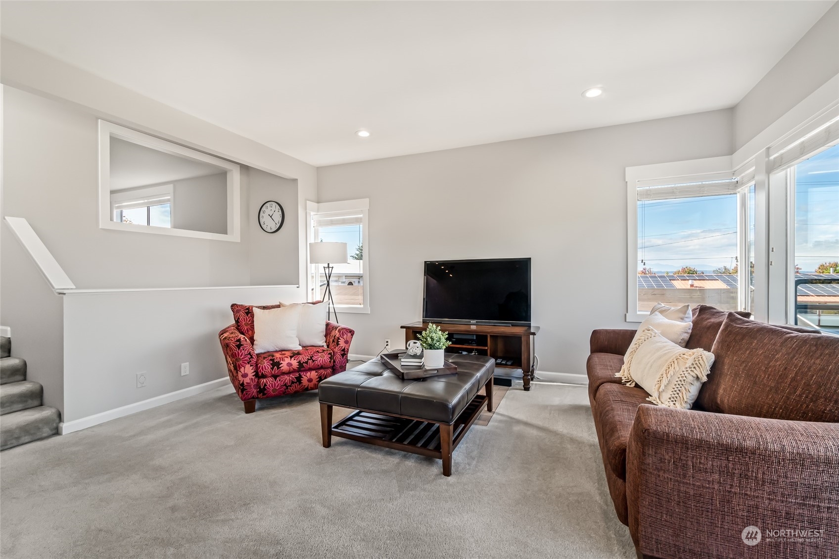 611 Bell Street, Unit 2 Edmonds, WA 98020 - Photo 13 of 37 Gallery Image 13