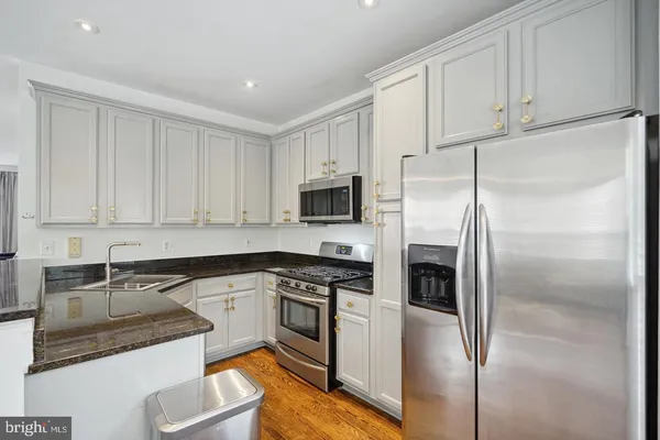 $3,450 | 6022 Madison Overlook Court, Falls Church, VA 22041