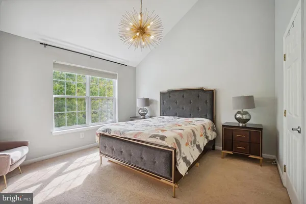 $3,450 | 6022 Madison Overlook Court, Falls Church, VA 22041