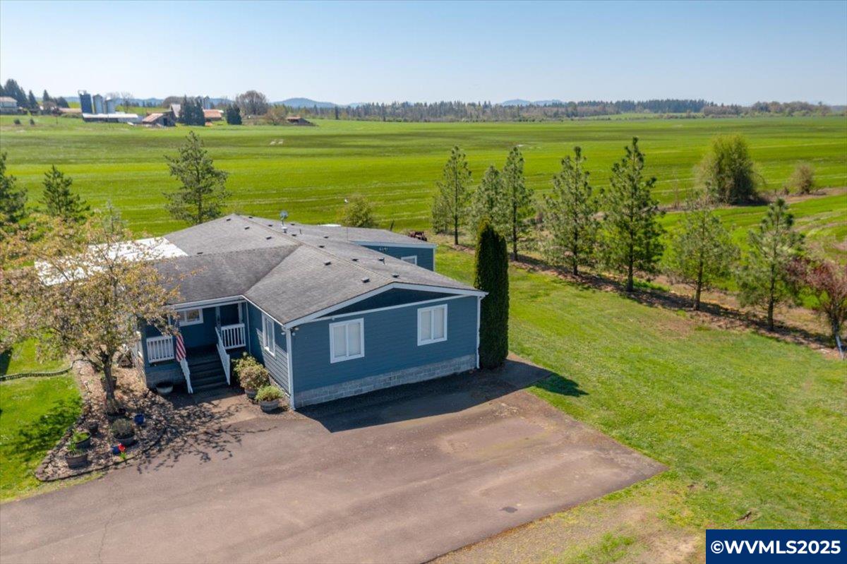 36062 Providence School Road Lebanon, OR 97355 - Photo 4 of 49 Gallery Image 4