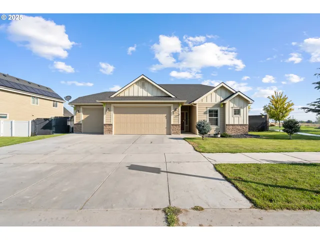 $362,900 | 100 Rome Street, Boardman, OR 97818
