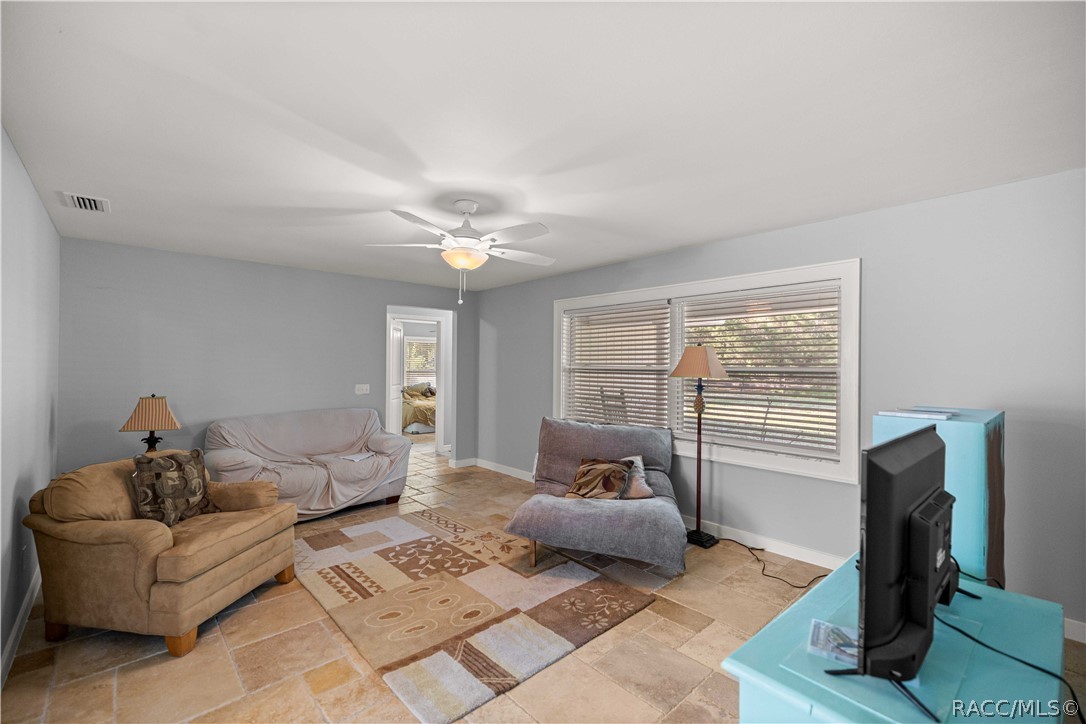 25 64th Street Yankeetown, FL 34498 - Photo 12 of 29