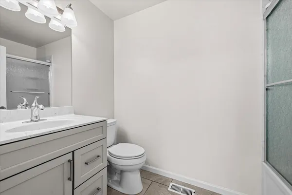 $564,000 | 1150 Thompson Boulevard, Buffalo Grove, IL 60089