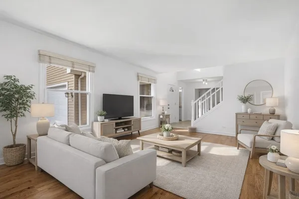 $564,000 | 1150 Thompson Boulevard, Buffalo Grove, IL 60089