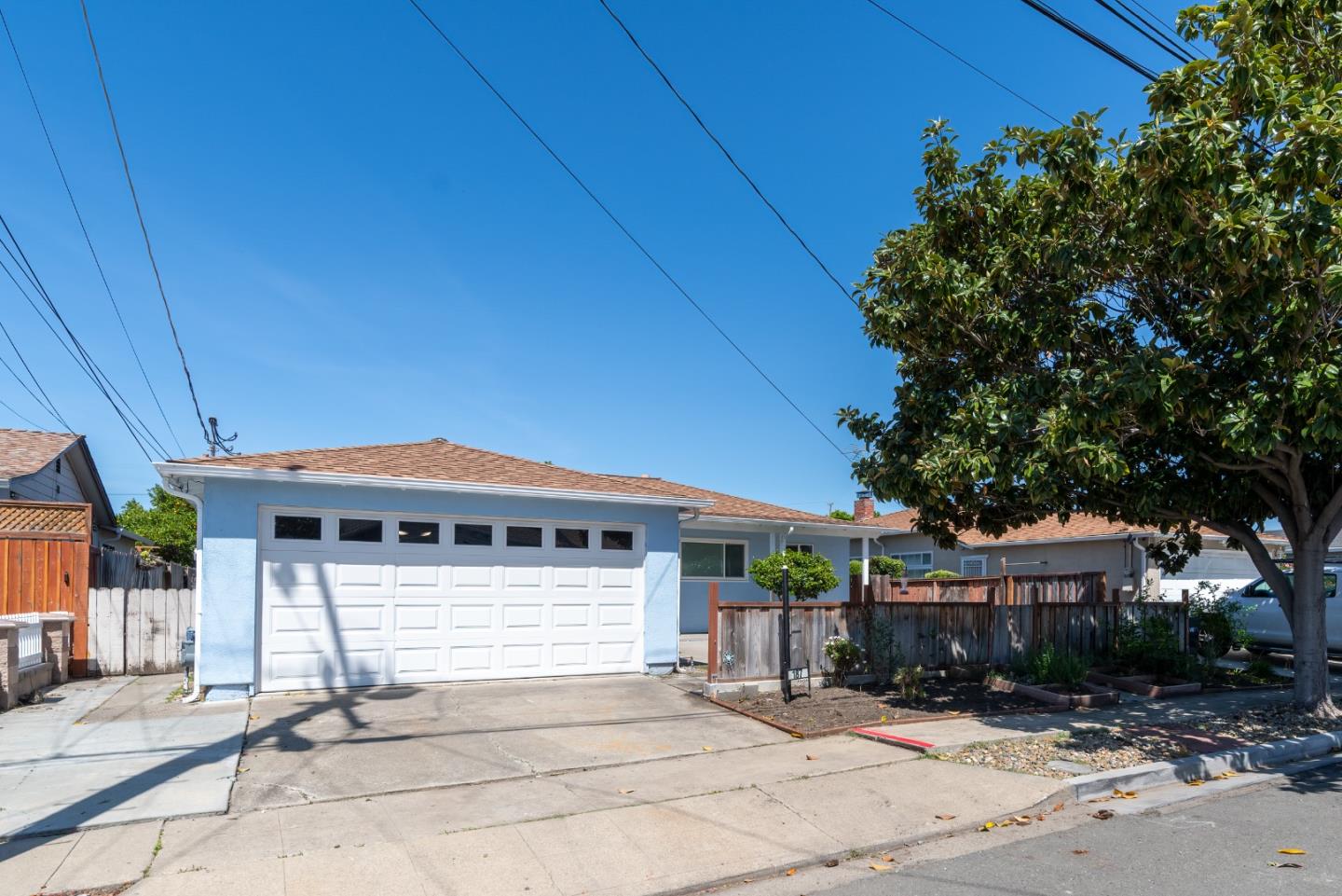187 Turlock Way Hayward, CA 94544 - Photo 2 of 37