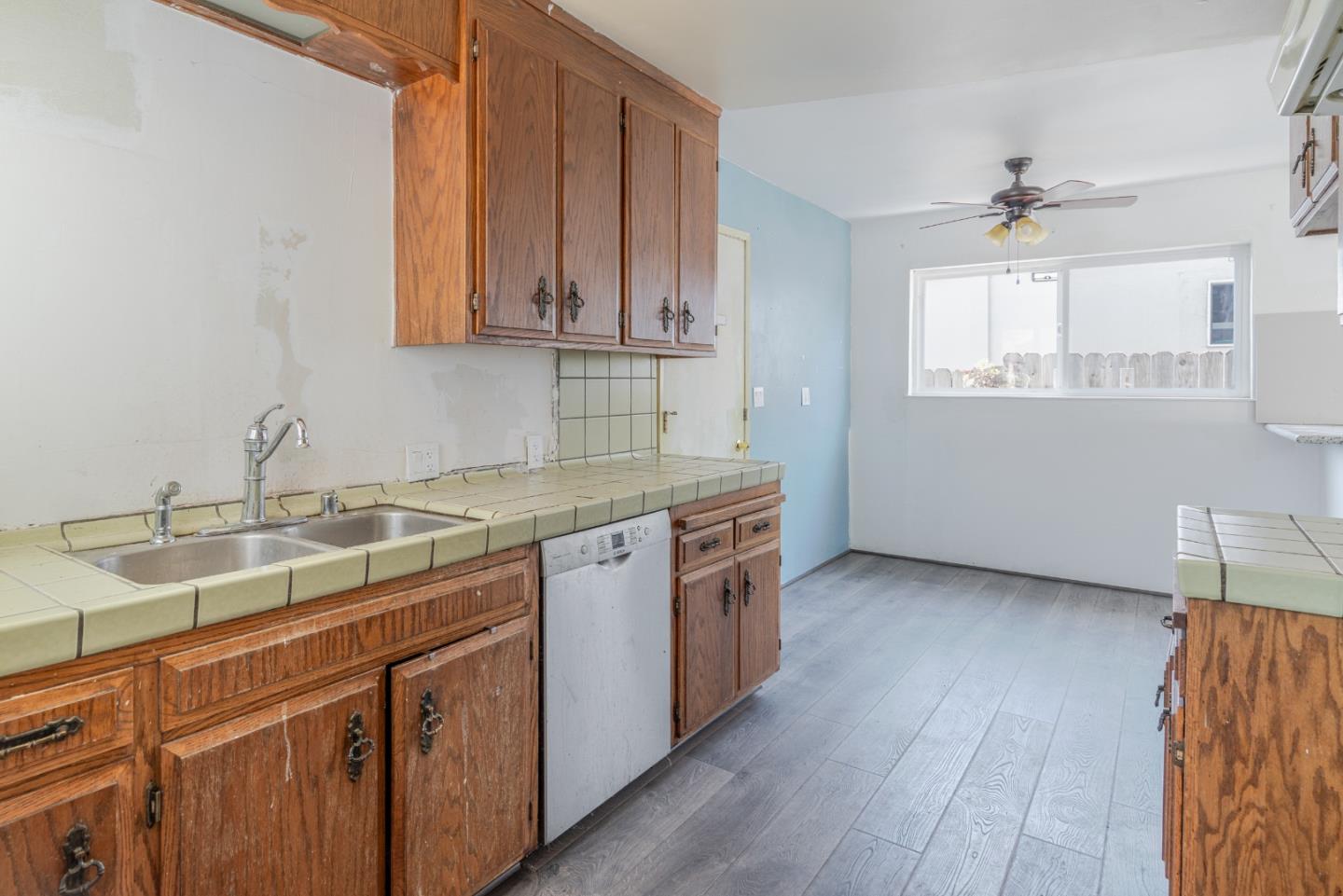 187 Turlock Way Hayward, CA 94544 - Photo 21 of 37