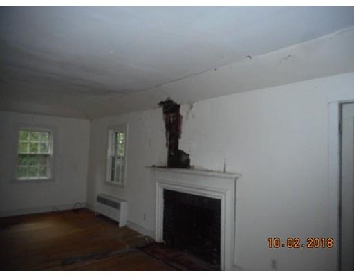 1017 Brook Road Milton, MA 02186 - Photo 9 of 30