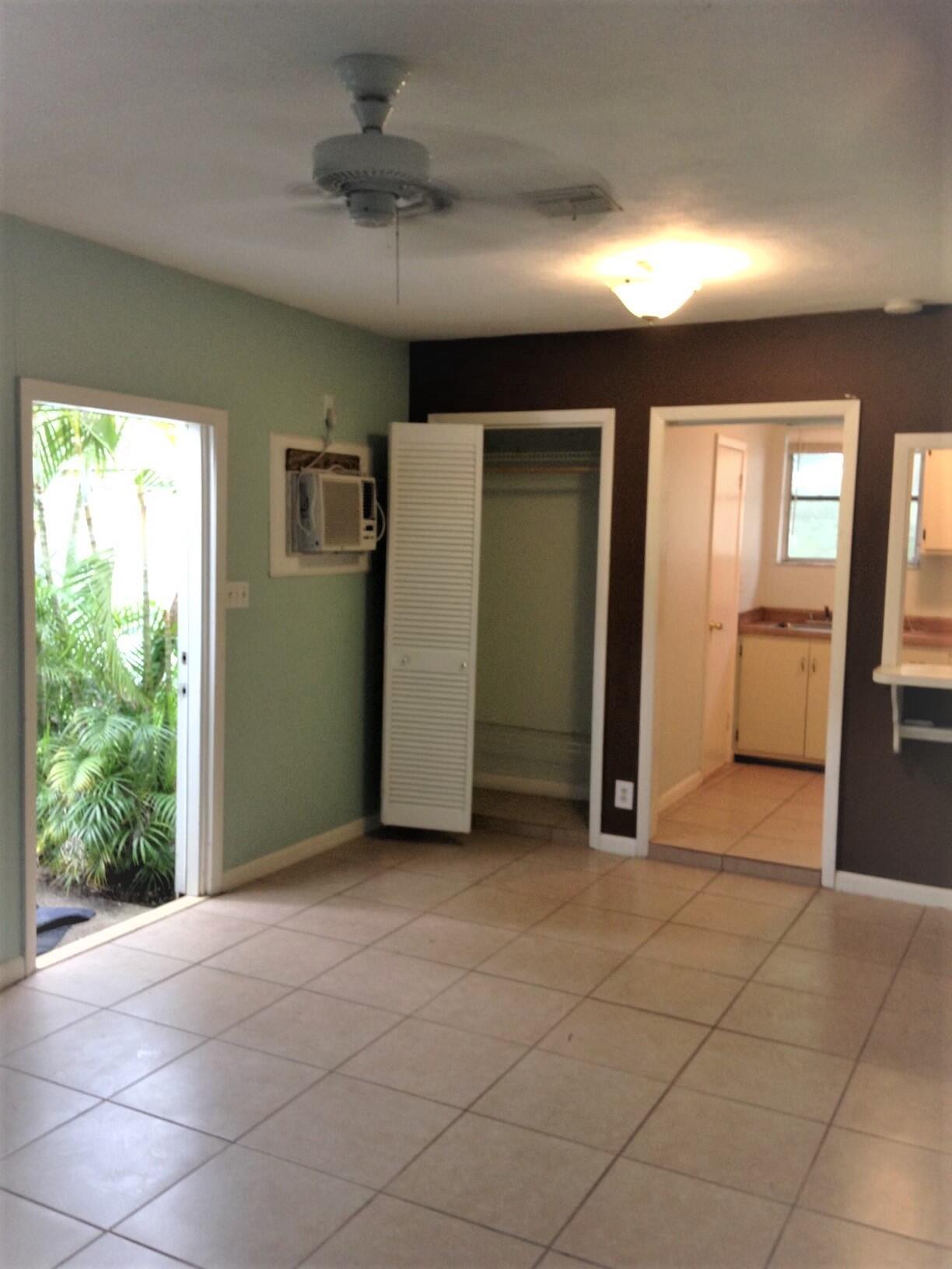 3181 Riddle Road West Palm Beach, FL 33406 - Photo 39 of 41 Efficiency