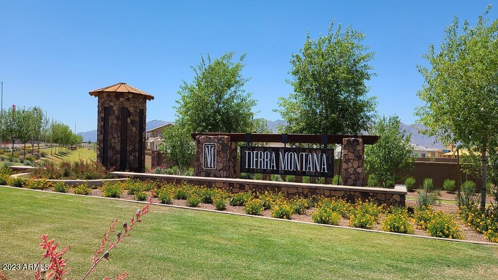 5220 West Roundhouse Road Laveen, AZ 85339 - Photo 5 of 9 Monument Sign