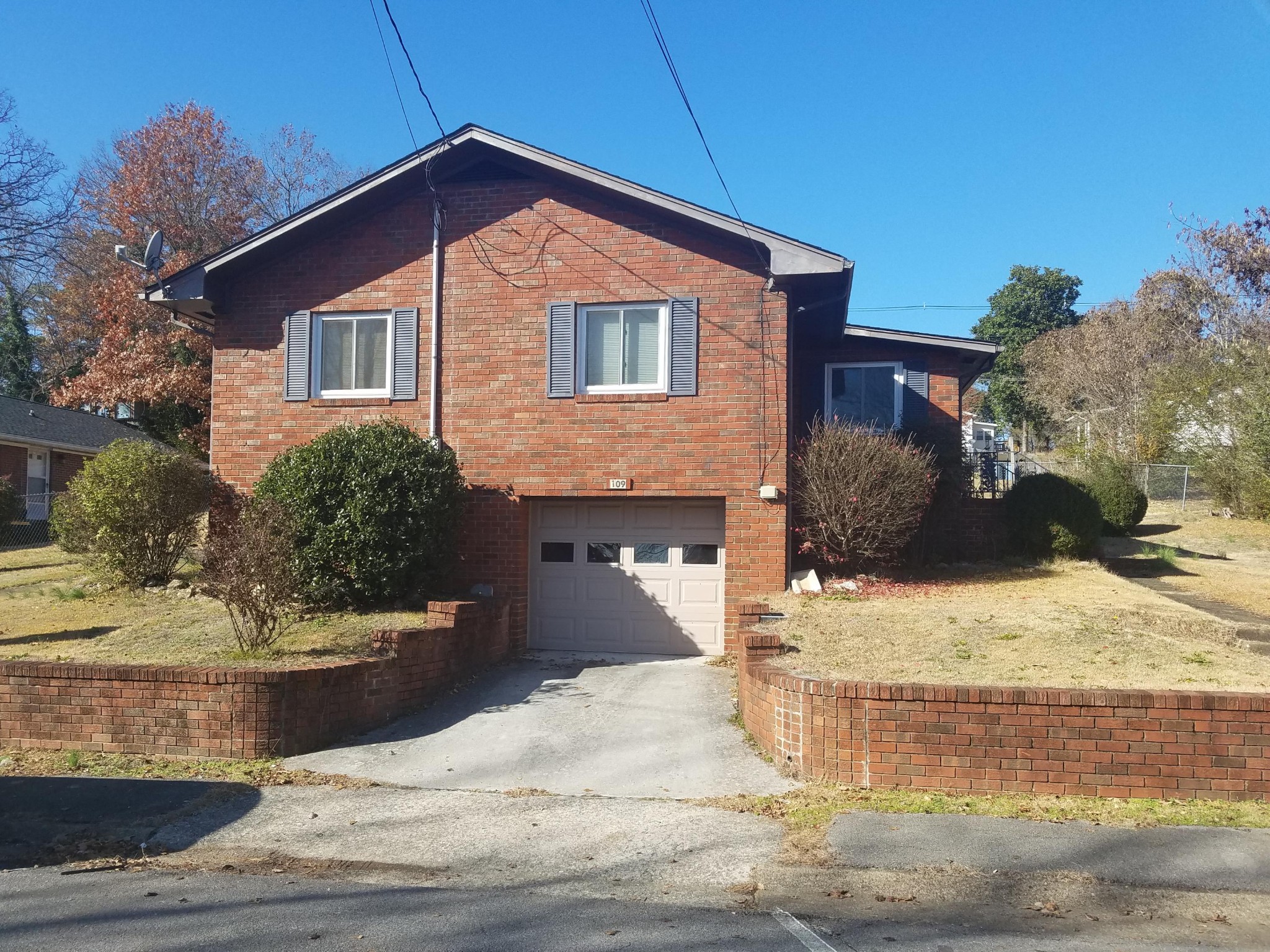 109 Tucker Road Oak Ridge, TN 37830 - Photo 2 of 20 a front view of a house with a yard