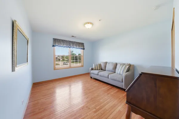 $269,900 | 20345 Rainford Drive, Unit 2C, Frankfort, IL 60423