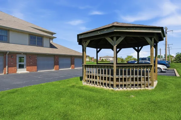 $269,900 | 20345 Rainford Drive, Unit 2C, Frankfort, IL 60423