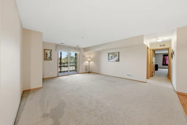 $269,900 | 20345 Rainford Drive, Unit 2C, Frankfort, IL 60423