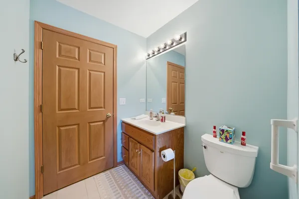 $269,900 | 20345 Rainford Drive, Unit 2C, Frankfort, IL 60423