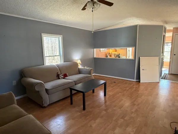 $160,000 | 37 Christopher Lane, Fremont, NH 03044