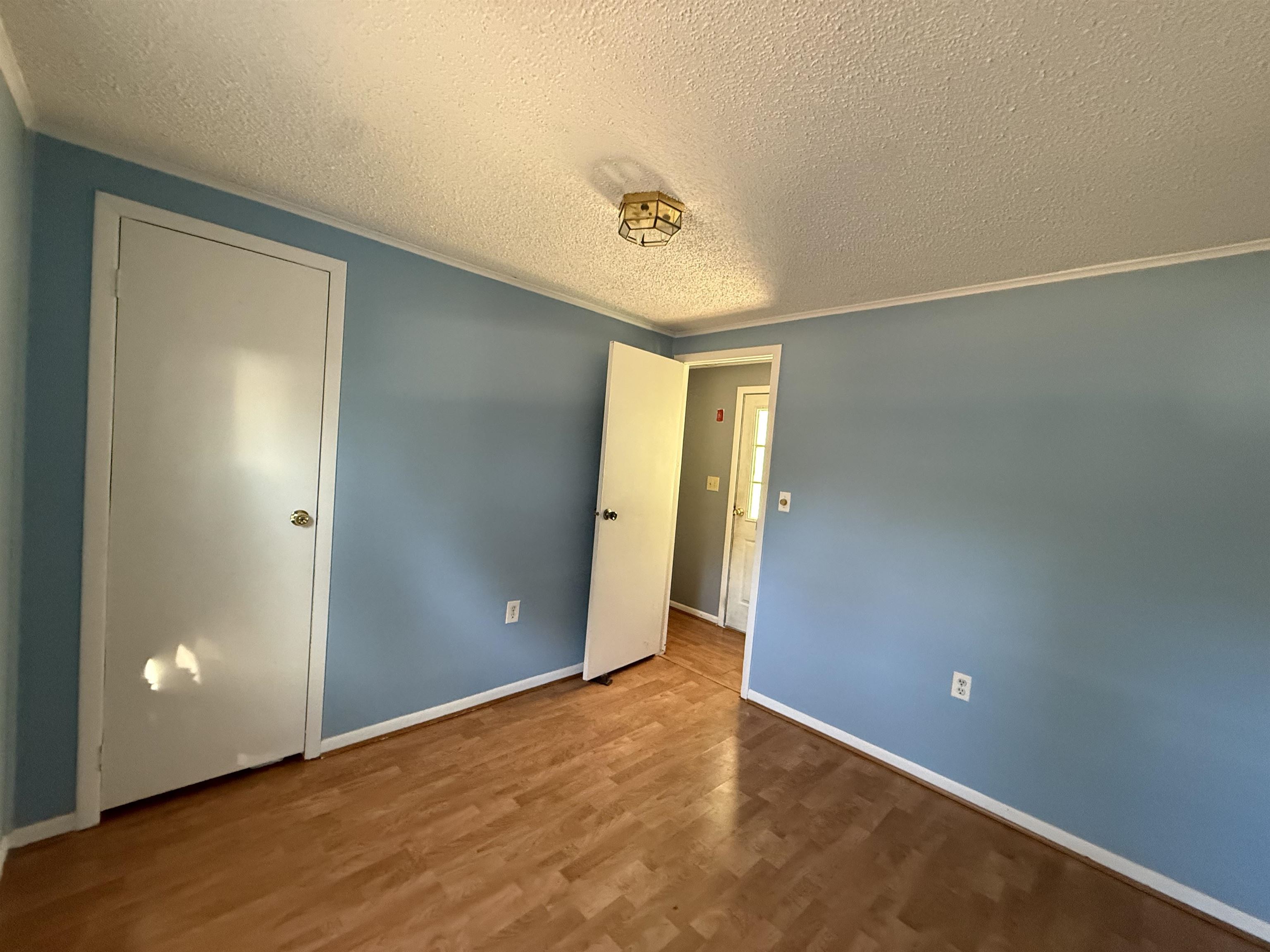 37 Christopher Lane Fremont, NH 03044 - Photo 17 of 32