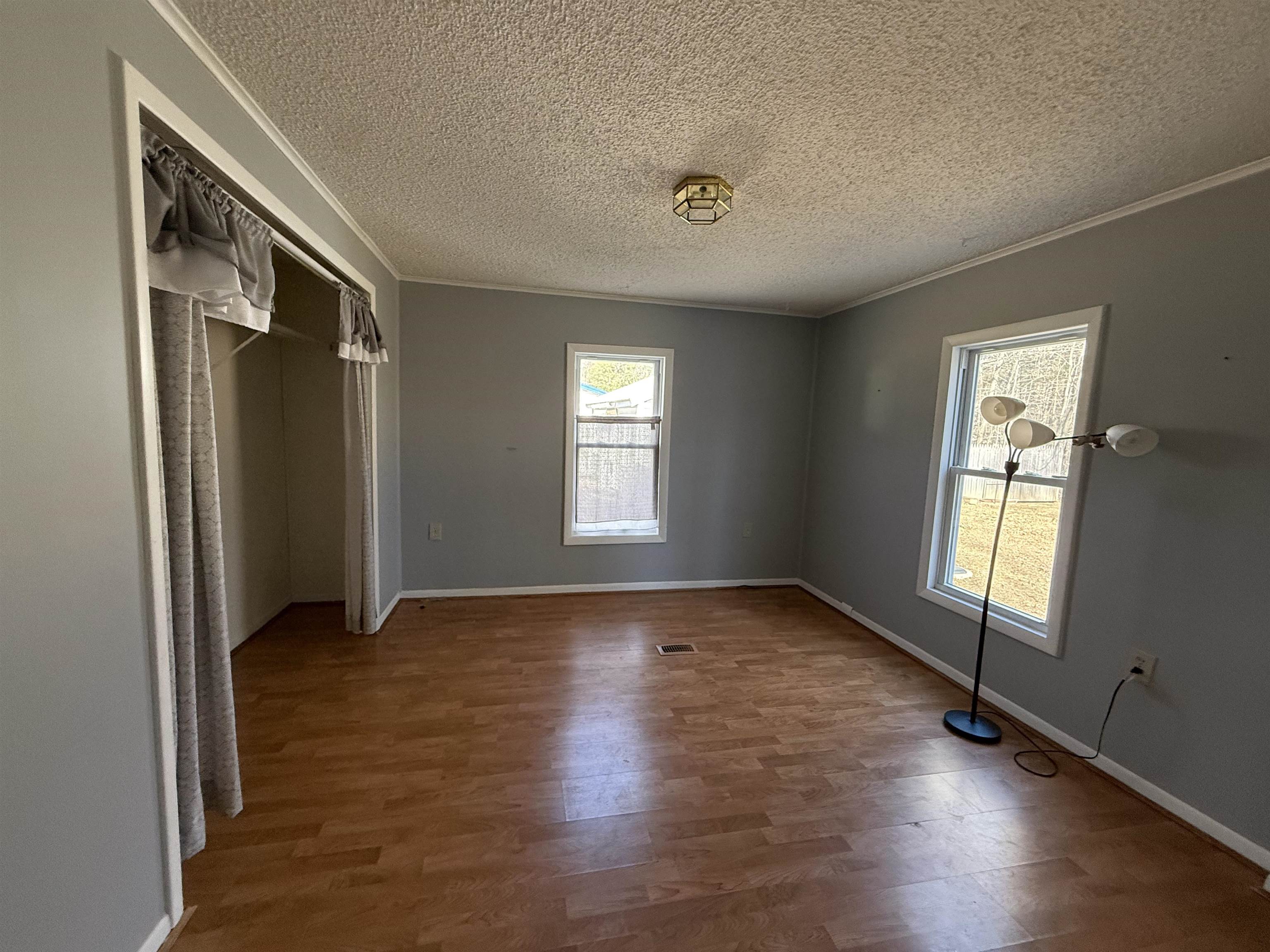 37 Christopher Lane Fremont, NH 03044 - Photo 22 of 32