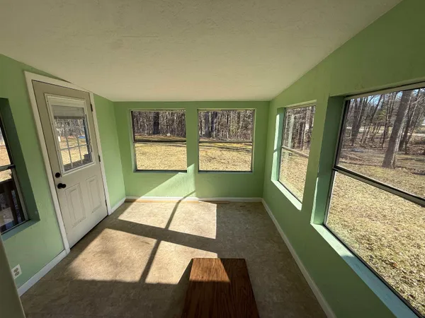 $160,000 | 37 Christopher Lane, Fremont, NH 03044