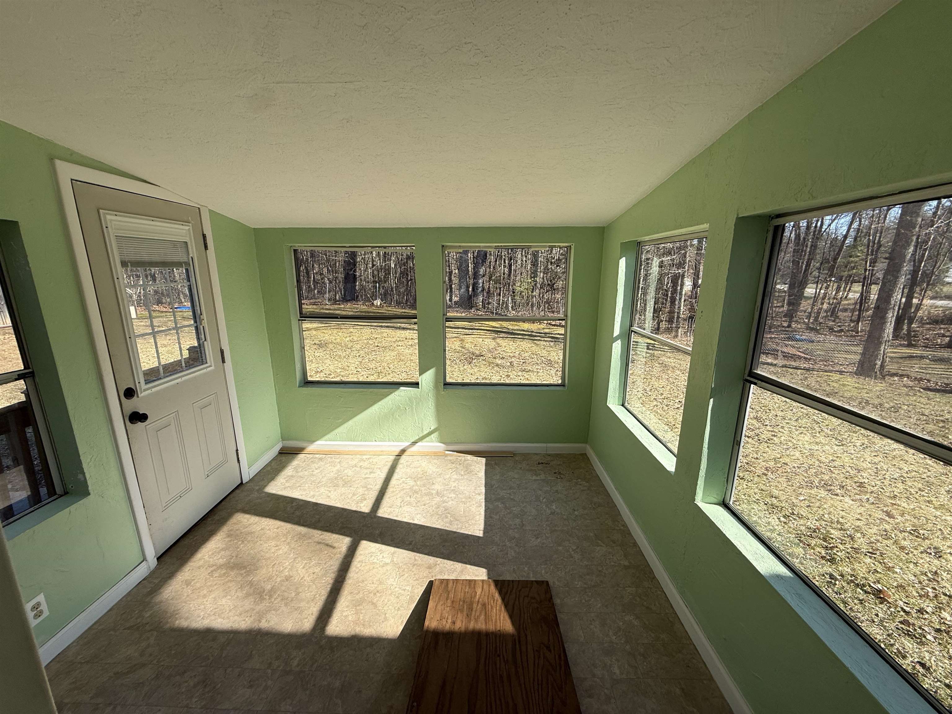 37 Christopher Lane Fremont, NH 03044 - Photo 26 of 32