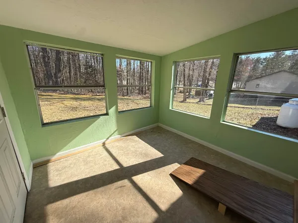 $160,000 | 37 Christopher Lane, Fremont, NH 03044