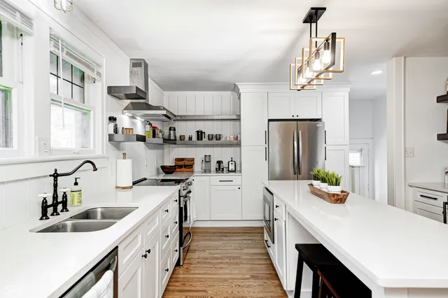 $639,900 | 5144 North College Avenue, Indianapolis, IN 46205