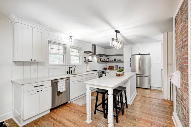 $639,900 | 5144 North College Avenue, Indianapolis, IN 46205