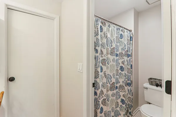 $299,000 | 974 Westchester Circle, Schaumburg, IL 60193