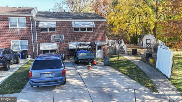 $399,900 | 3303 South Keswick Circle, Philadelphia, PA 19114