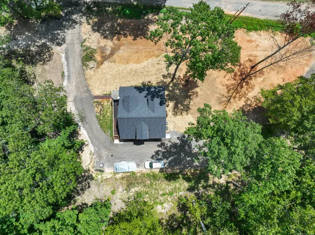 $749,900 | 9500 McFarlin Road, Bon Aqua, TN 37025