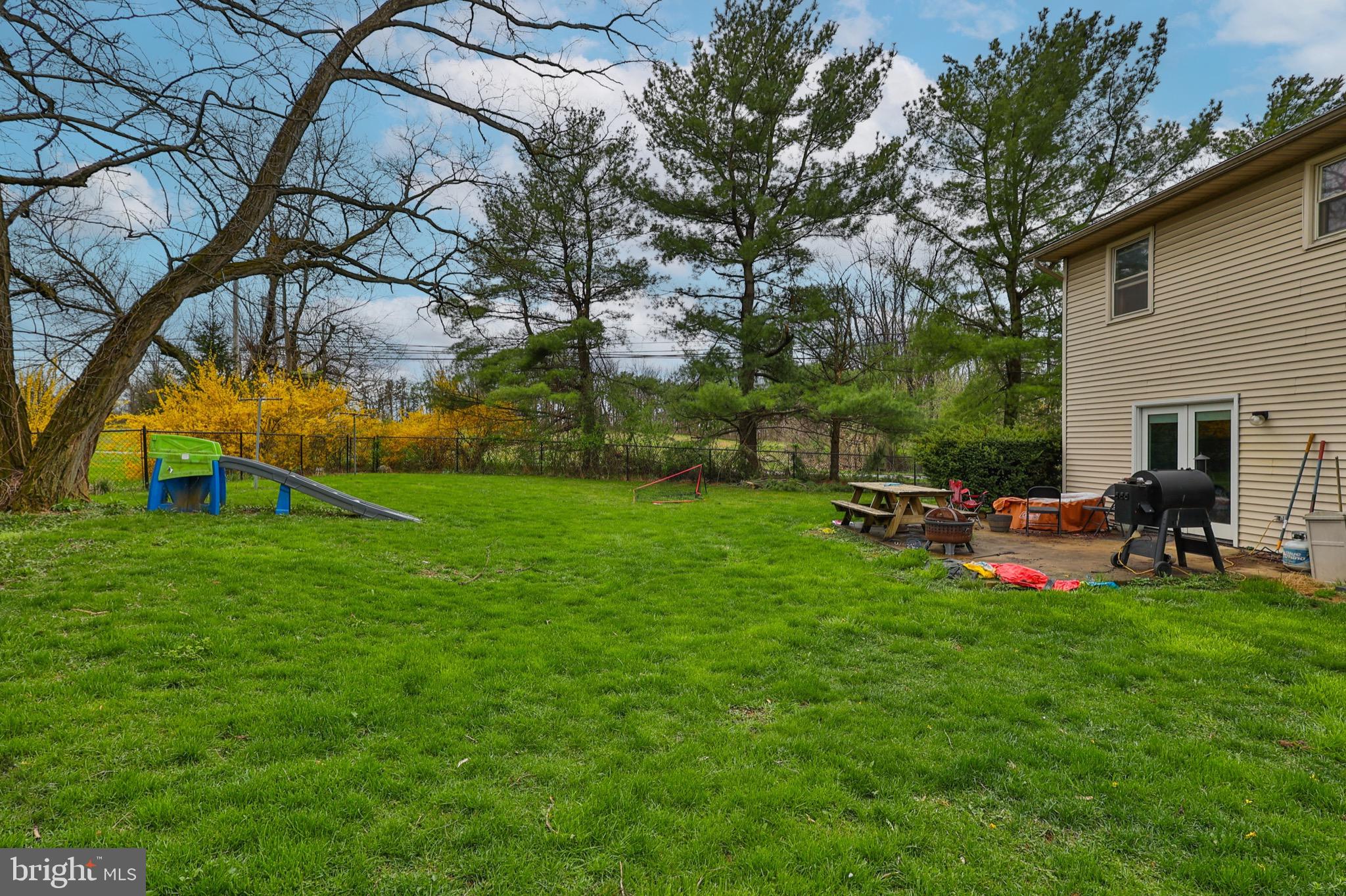 3110 Seiples Station Road Whitehall, PA 18052 - Photo 47 of 54 Gallery Image 47