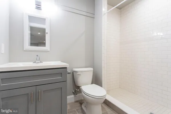 $2,895 | 763 South 15th Street, Unit 1, Philadelphia, PA 19146