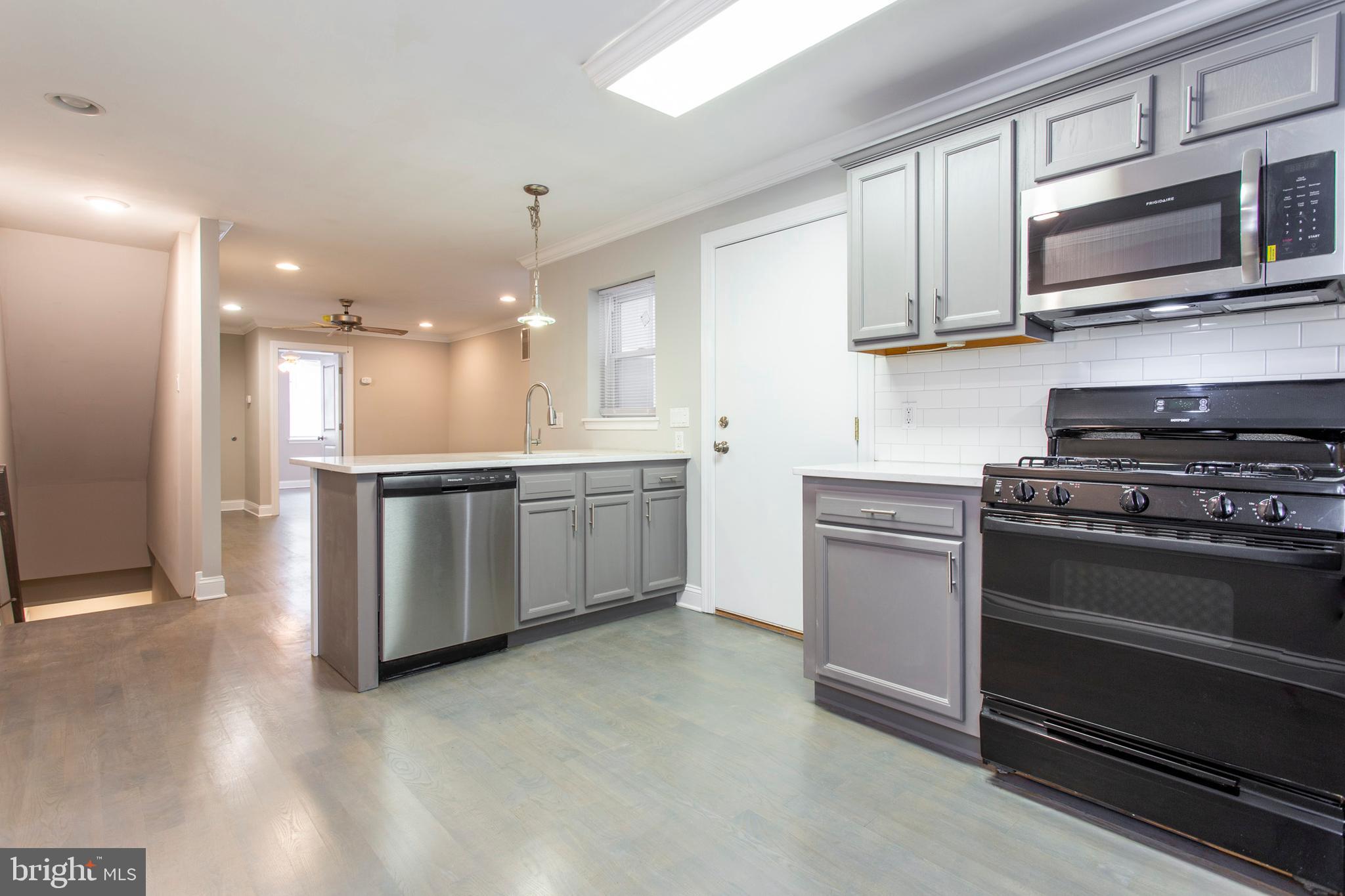 763 South 15th Street, Unit 1 Philadelphia, PA 19146 - Photo 5 of 18 Kitchen with Dishwasher