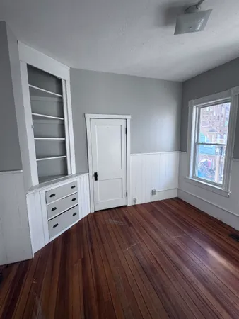 $2,450 | 220 Broad Street, Unit 1, Claremont, NH 03743