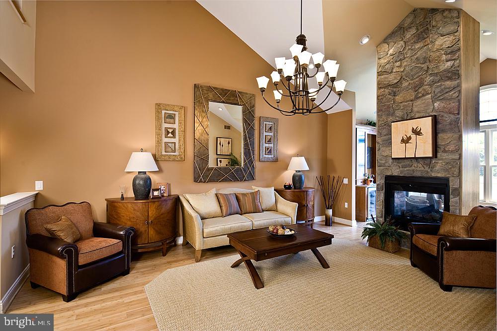 480 Patriots Way, Unit 206 Lititz, PA 17543 - Photo 3 of 11 Gallery Image 3