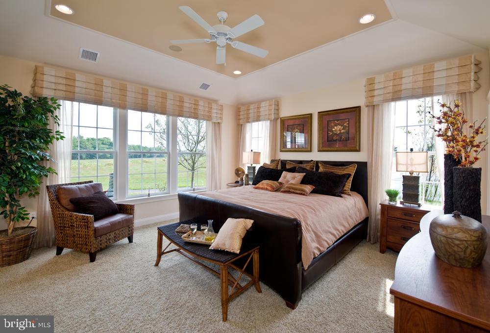 480 Patriots Way, Unit 206 Lititz, PA 17543 - Photo 4 of 11 Gallery Image 4