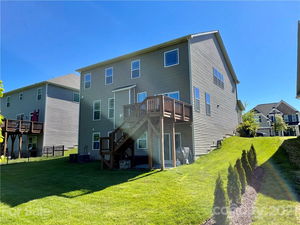 9423 Inverness Bay Road, Unit 87 Charlotte, NC 28278 - Photo 18 of 39 Gallery Image 18