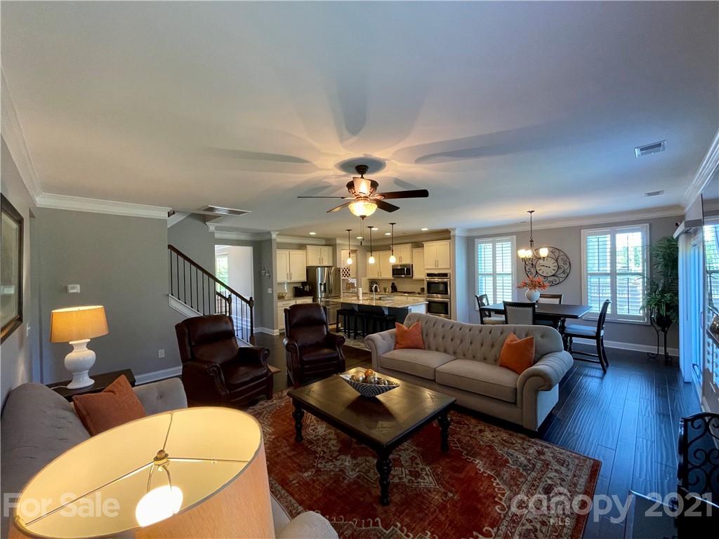 9423 Inverness Bay Road, Unit 87 Charlotte, NC 28278 - Photo 7 of 39 Gallery Image 7