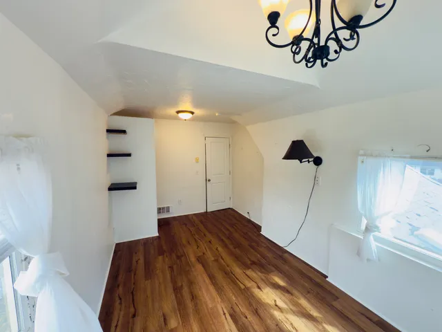 $400,000 | 2823 West Sharp Avenue, Spokane, WA 99201