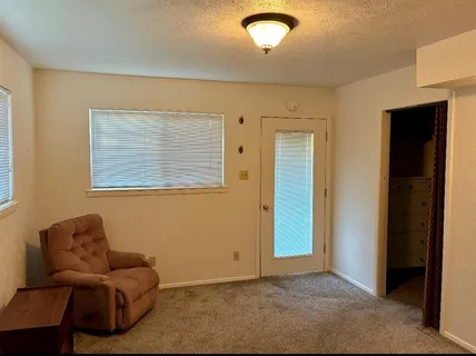 $1,000 | 1225 Harris Avenue, Hurst, TX 76053