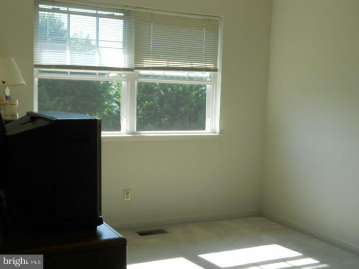 28 Montague Road Newark, DE 19713 - Photo 19 of 25 Bonus Room