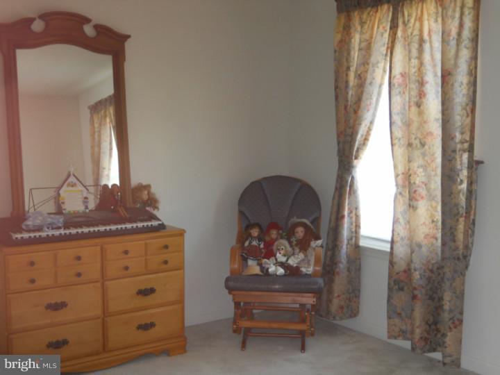28 Montague Road Newark, DE 19713 - Photo 23 of 25 Bedroom 4