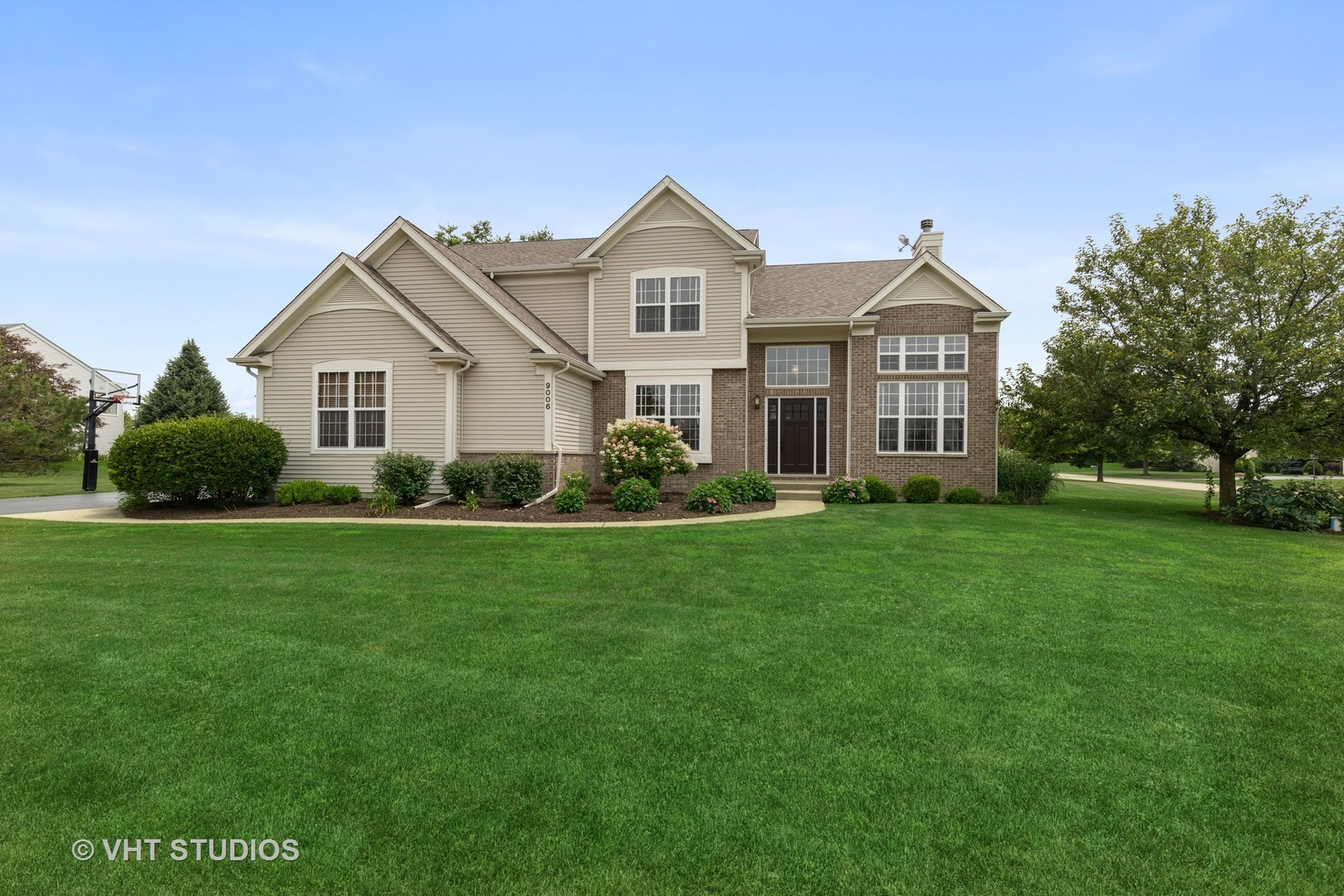9006 Daniel Lane Spring Grove, IL 60081 - Photo 1 of 22