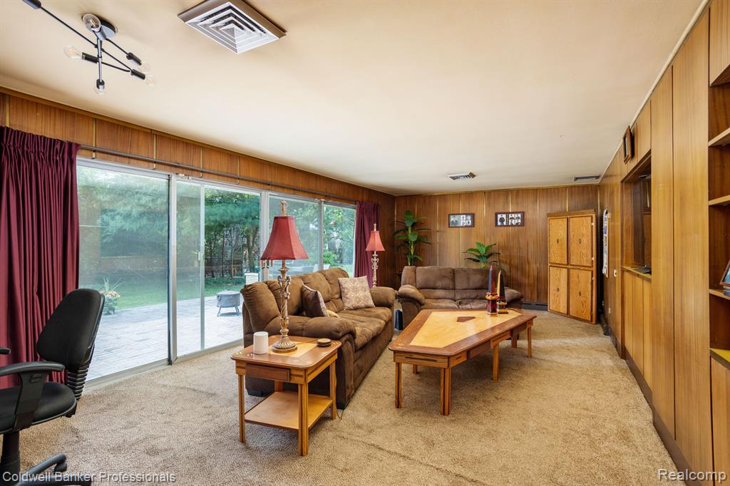 75 Shoreham Road Grosse Pointe Shores, MI 48236 - Photo 21 of 39