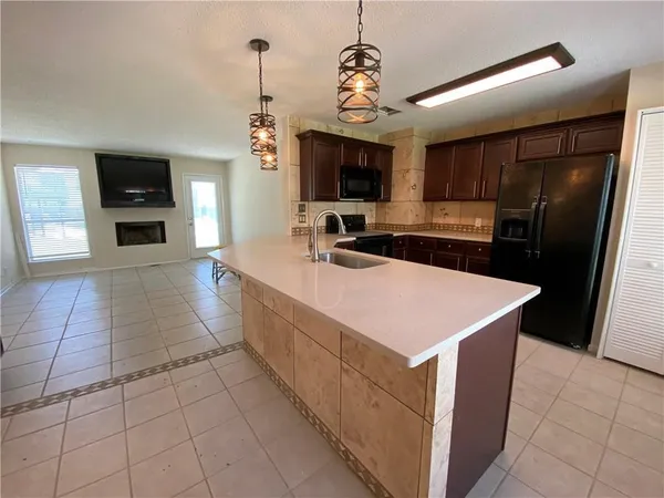 $1,600 | 302 St Andrews Street, Unit E103, Rockport, TX 78382