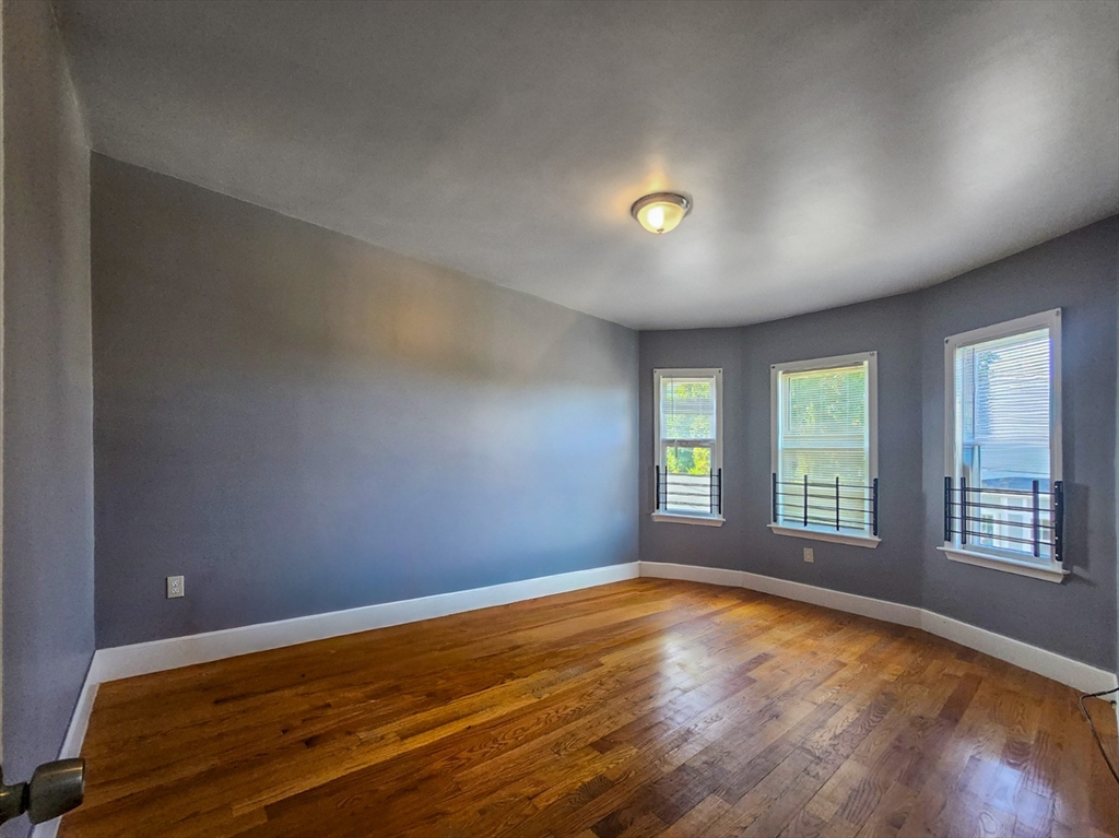12 Fox Street, Unit 3 Boston, MA 02122 - Photo 7 of 13