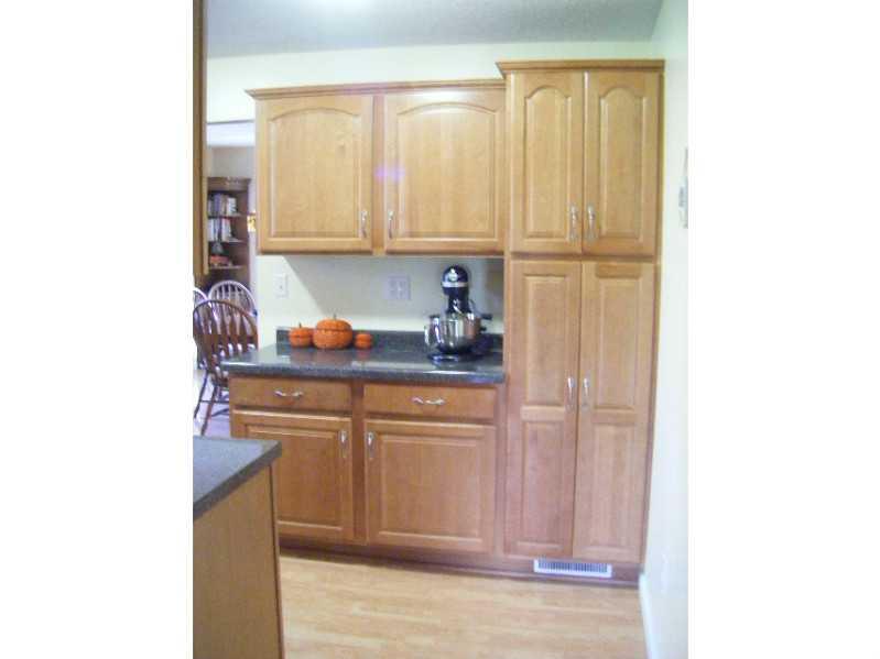 348 Mushrush Road Butler, PA 16002 - Photo 6 of 25 Kitchen.